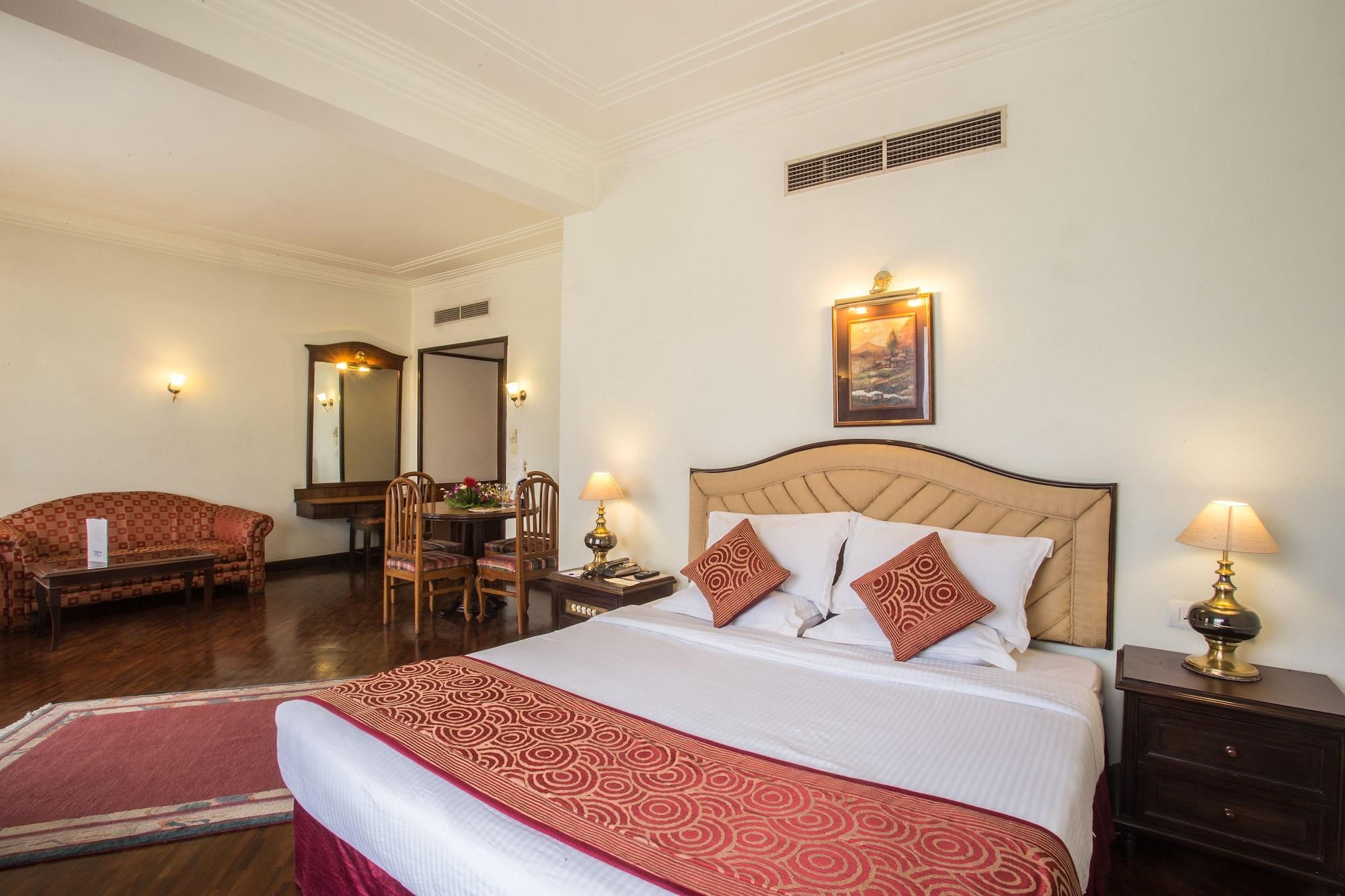 Grand Hotel Katmandu Dış mekan fotoğraf