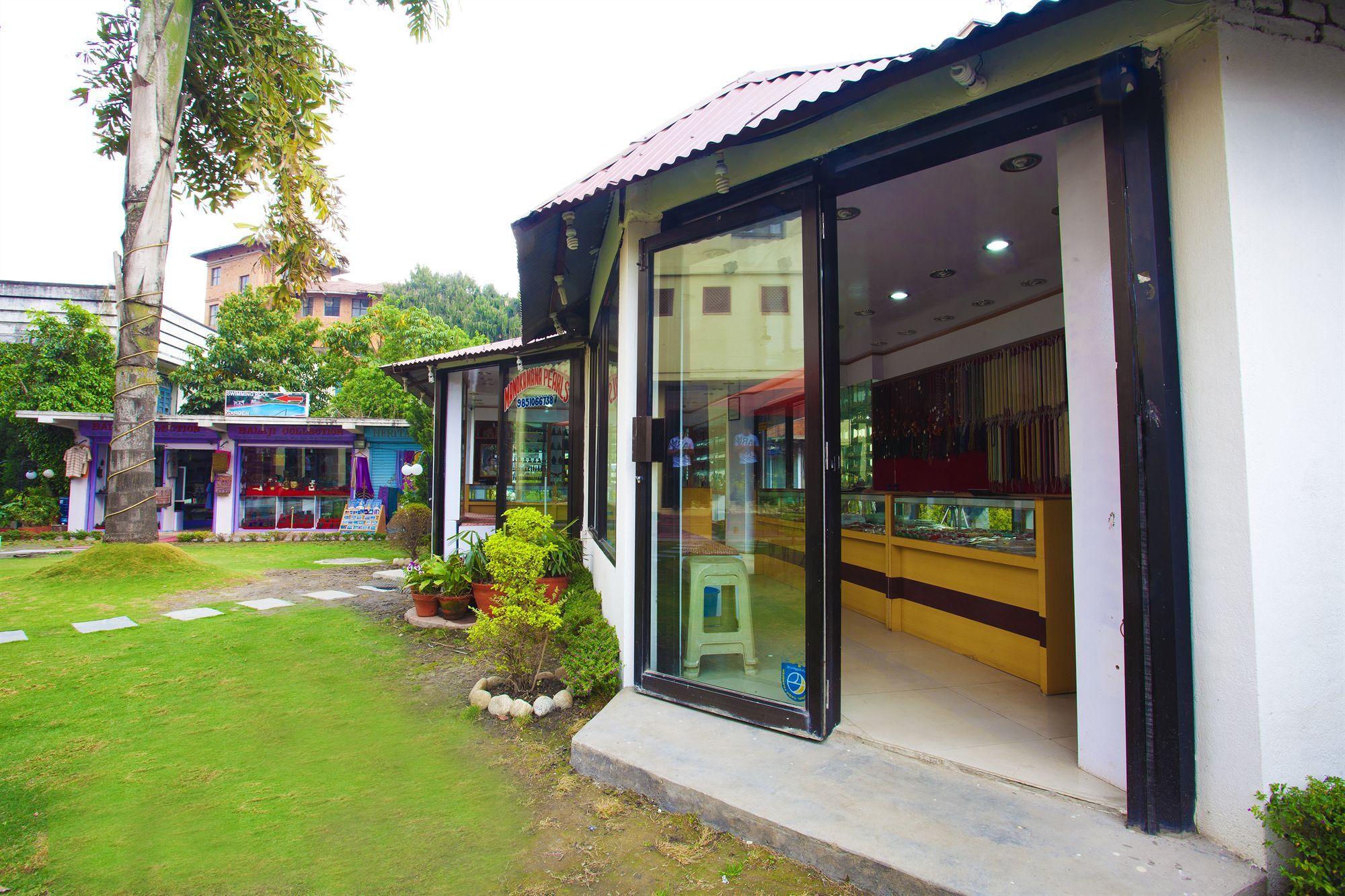 Grand Hotel Katmandu Dış mekan fotoğraf